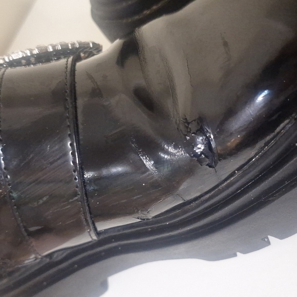 Zara Chunky Lug Sole Rhinestone Heart Buckle Chelsea Boots SZ 6 - Picture 6 of 13